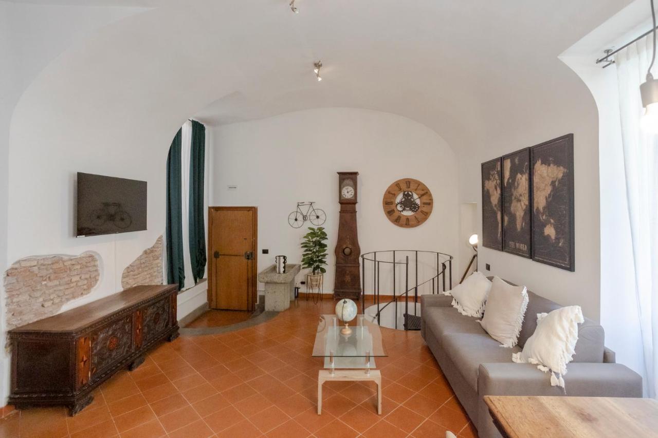 D'elite Trevi Fountain Apartment